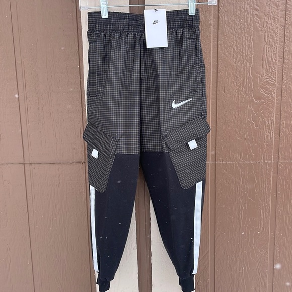 Nike NWT Sweats - Picture 2 of 6